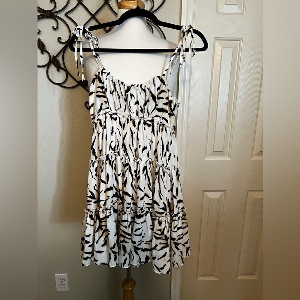 Excellent condition Buddy Love Riley Marble Dress Tiger Stripes Women's XS